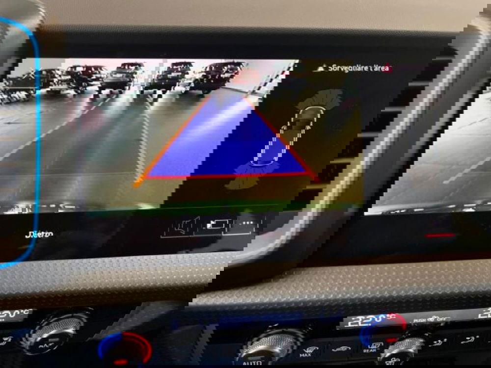 Audi A1 allstreet nuova a Bologna (14)