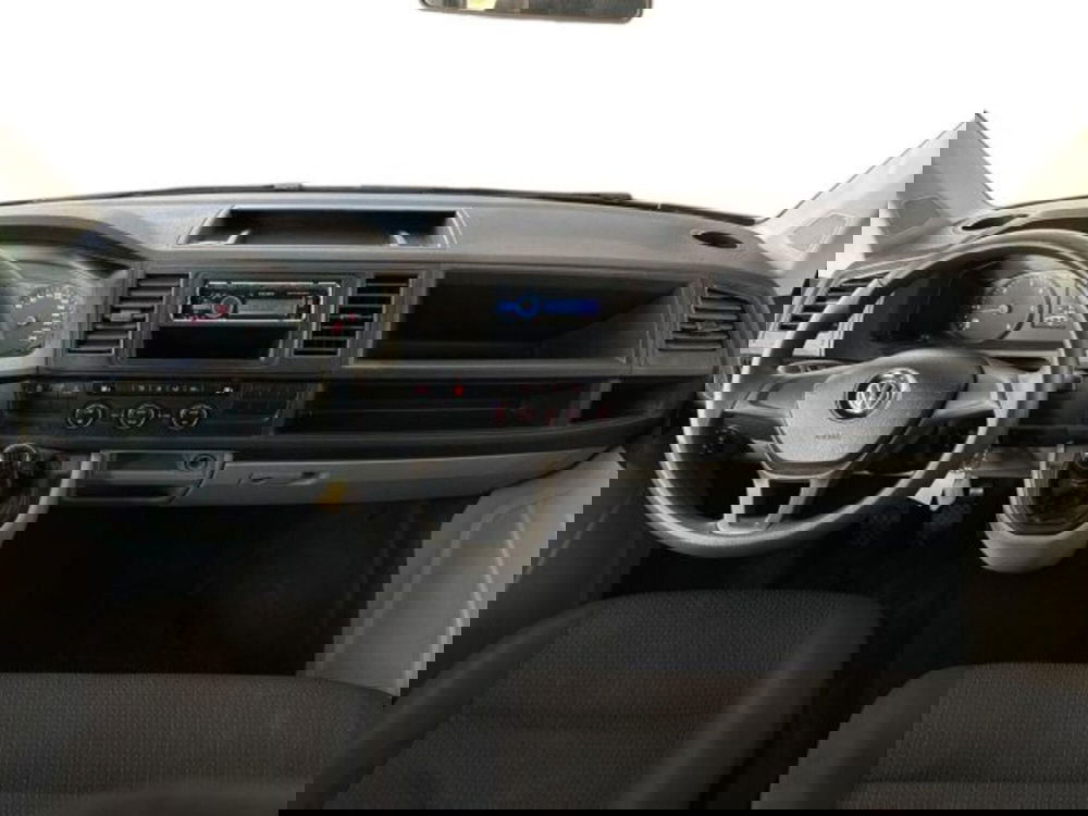 Volkswagen Veicoli Commerciali Caravelle usata a Bologna (9)