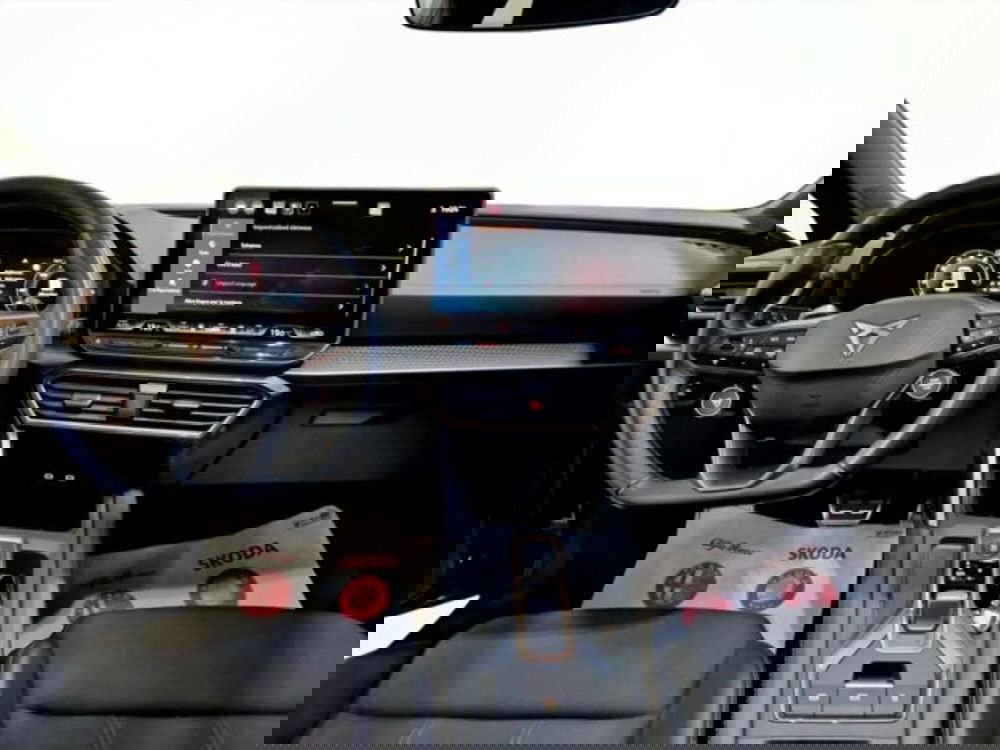 Cupra Leon nuova a Bologna (6)