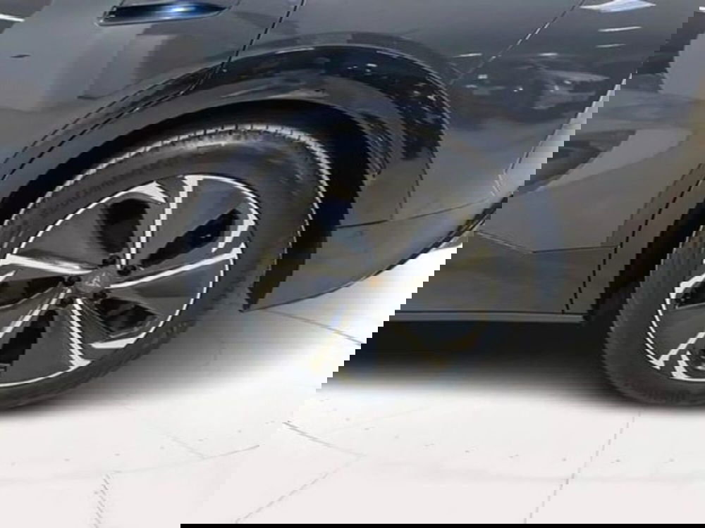 Cupra Tavascan nuova a Bologna (10)