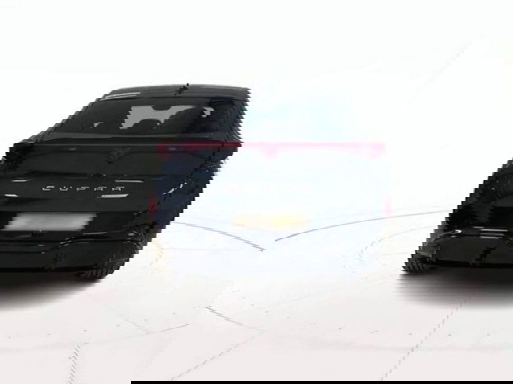 Cupra Tavascan nuova a Bologna (5)