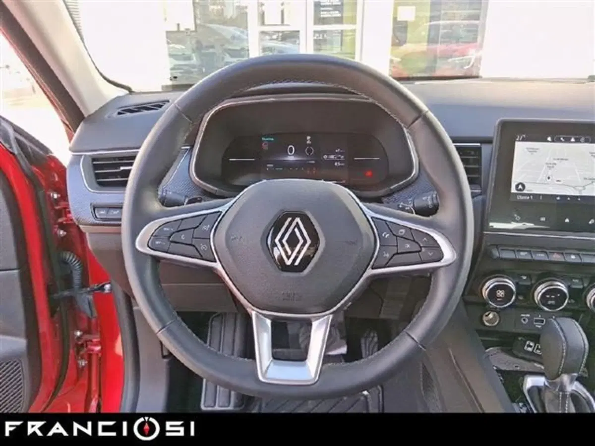 Renault Arkana nuova a Modena (10)