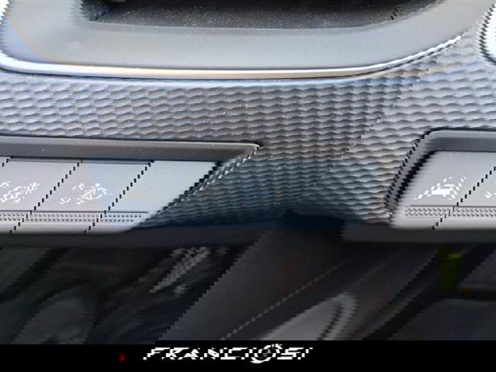 Renault Arkana nuova a Modena (15)