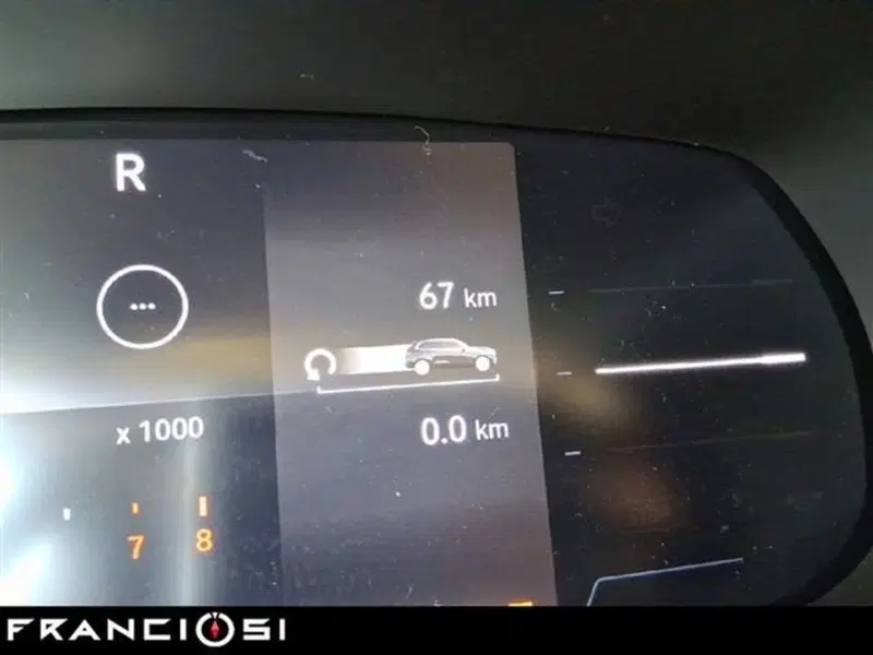 Renault Arkana nuova a Modena (20)