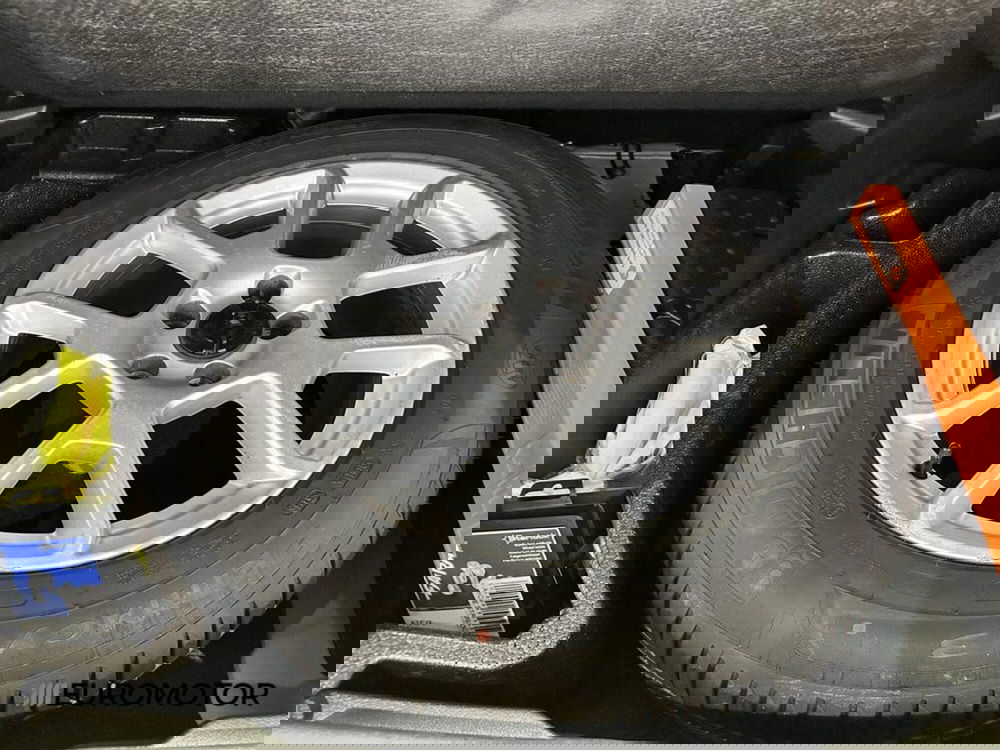 Jeep Renegade usata a Bari (13)