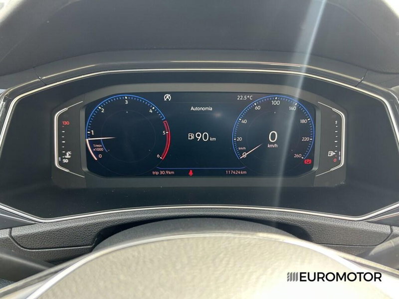 Volkswagen T-Roc usata a Bari (13)