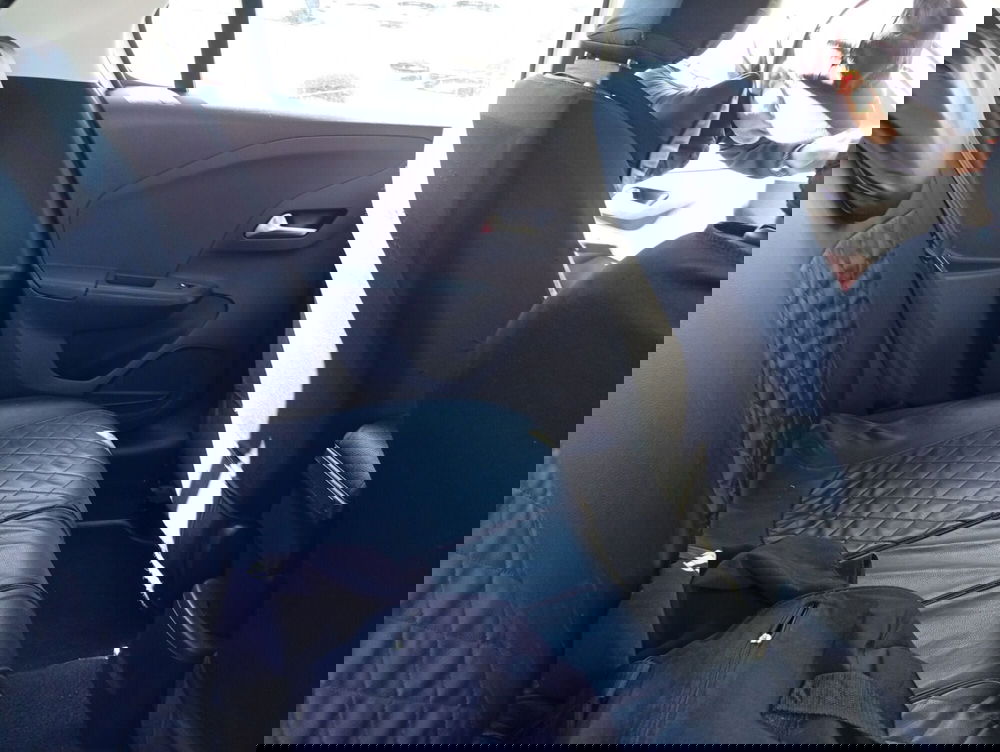 Opel Corsa usata a Catania (8)