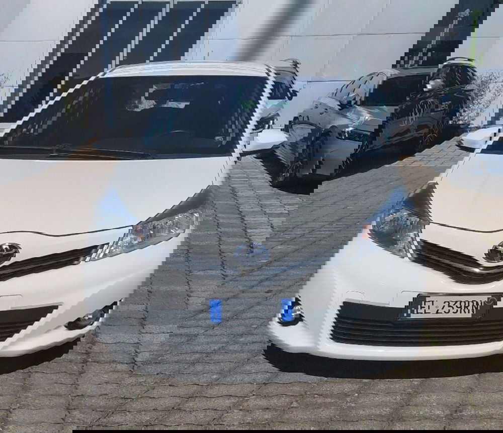 Toyota Yaris usata a Cosenza (2)