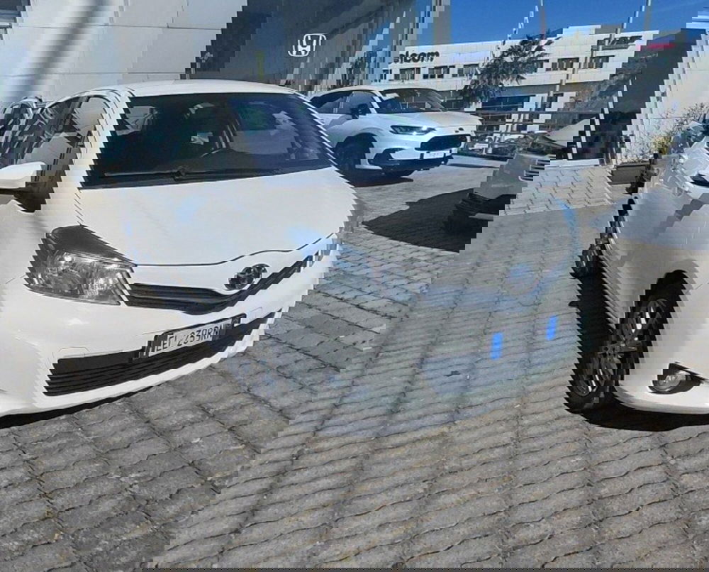 Toyota Yaris usata a Cosenza (3)