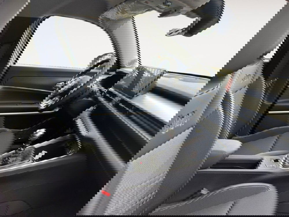 Jeep Avenger nuova a Verona (8)