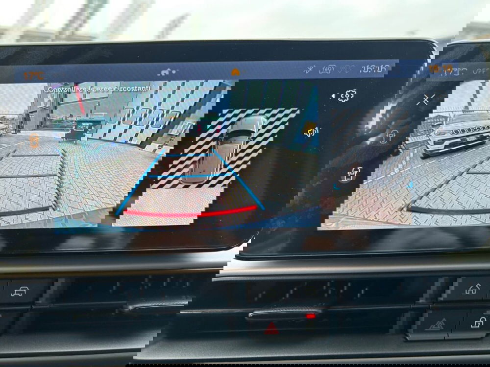 Jeep Avenger nuova a Verona (9)