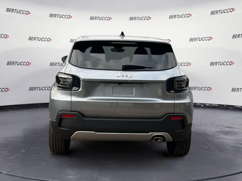 Jeep Avenger nuova a Verona (4)