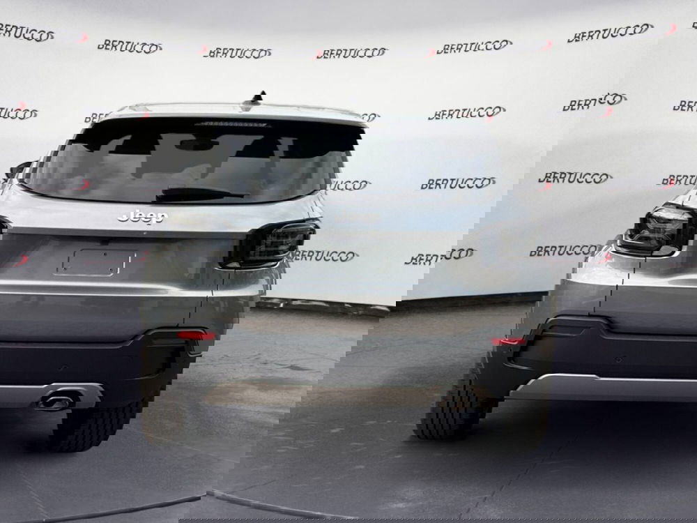 Jeep Avenger nuova a Verona (4)