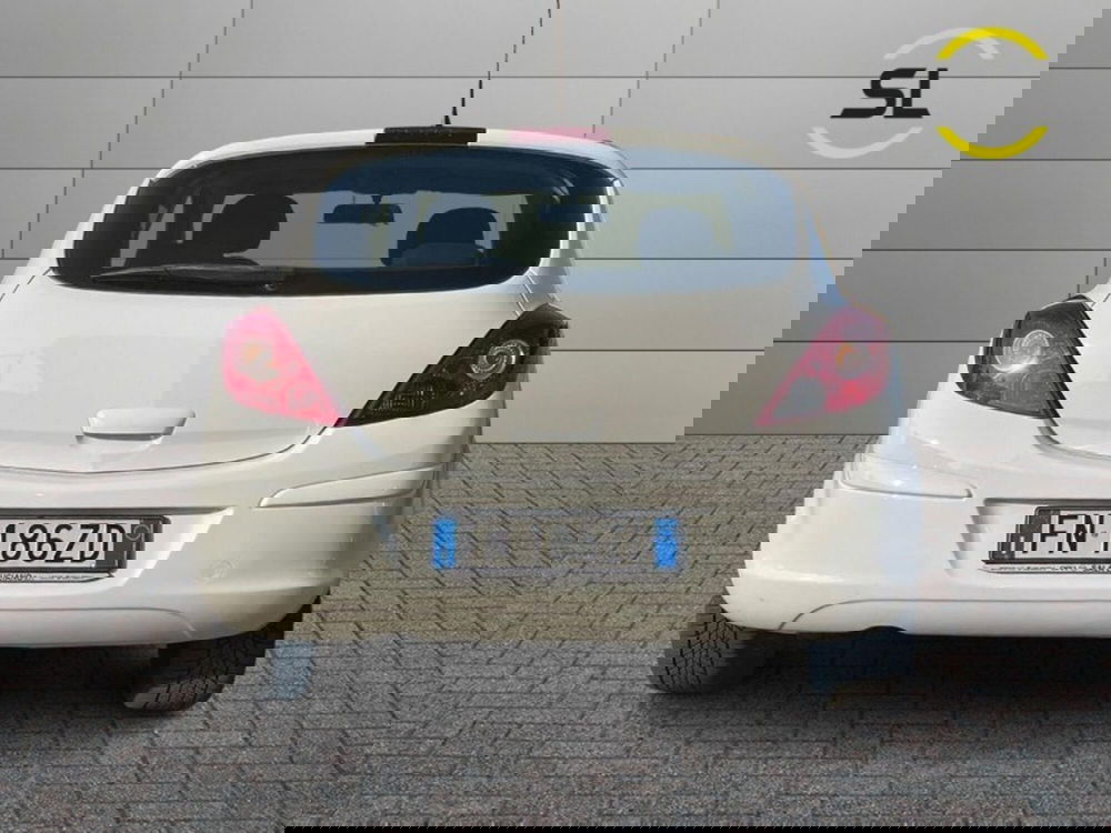 Opel Corsa usata a Lecco (5)