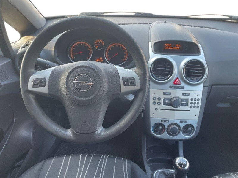 Opel Corsa usata a Lecco (8)