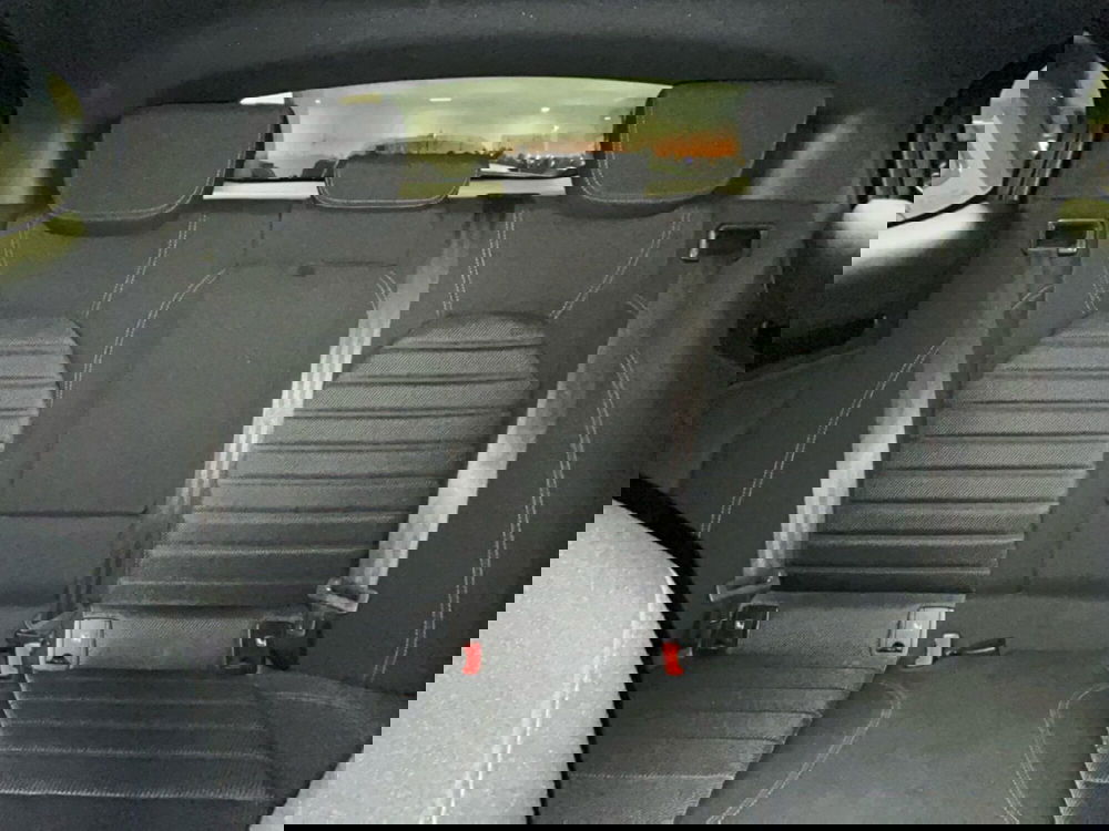 Alfa Romeo Stelvio usata a Lecce (12)