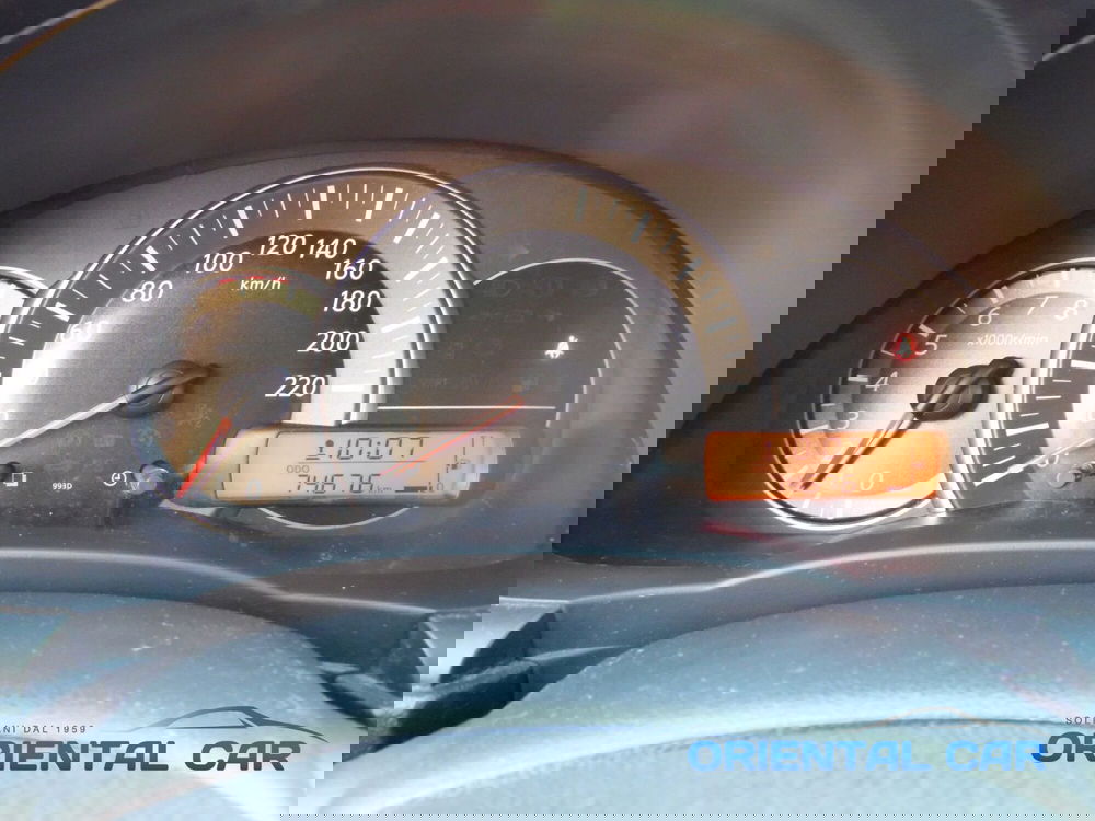 Nissan Micra usata a La Spezia (11)