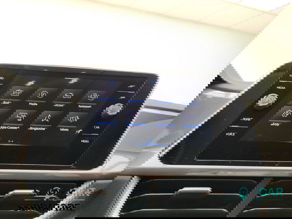 Volkswagen T-Roc usata a Como (11)