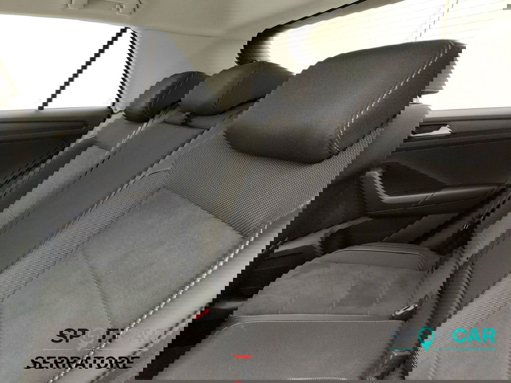 Volkswagen T-Roc usata a Como (13)