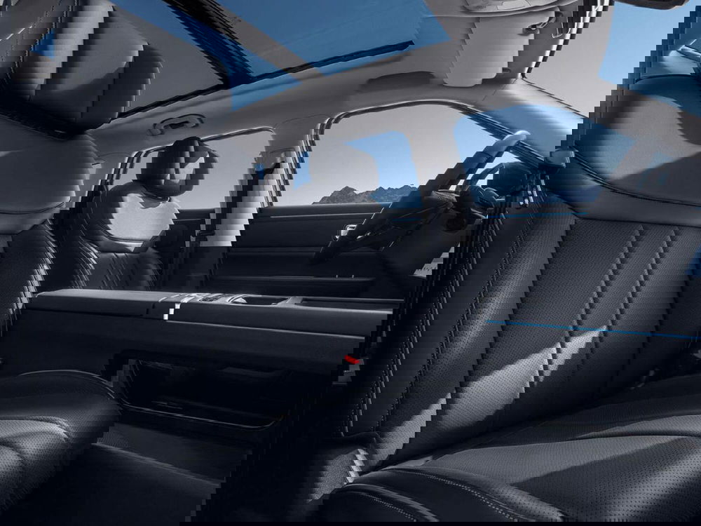 Jaecoo Jaecoo 7 SHS-P nuova a Roma (3)