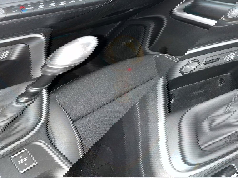 Jeep Avenger usata a Torino (13)