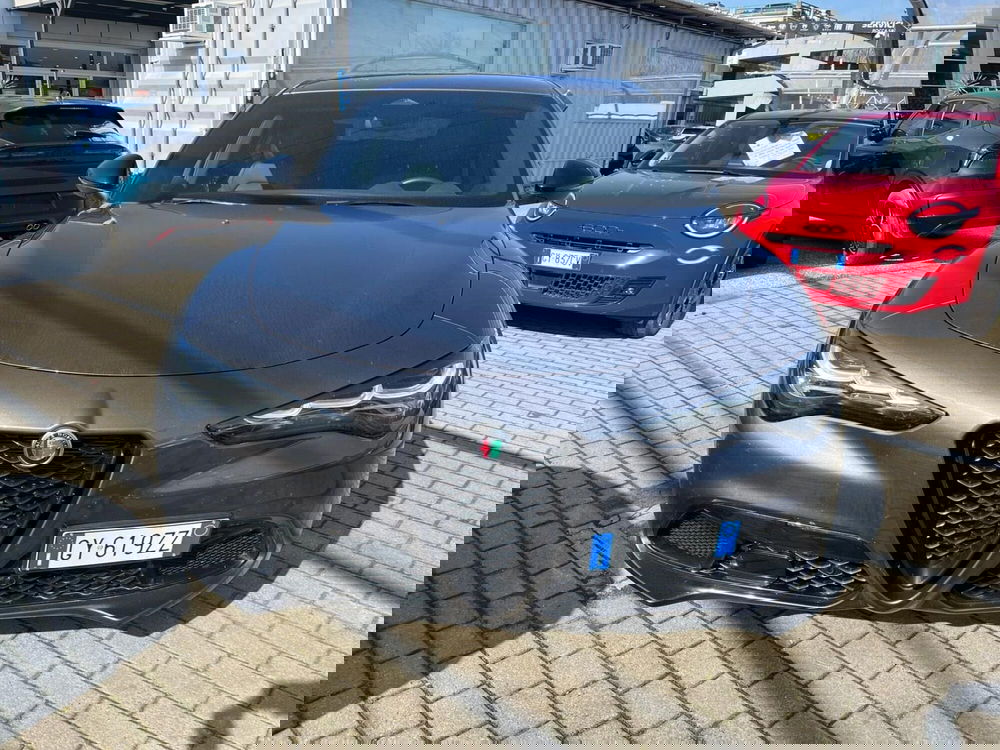 Alfa Romeo Stelvio usata a Milano (2)