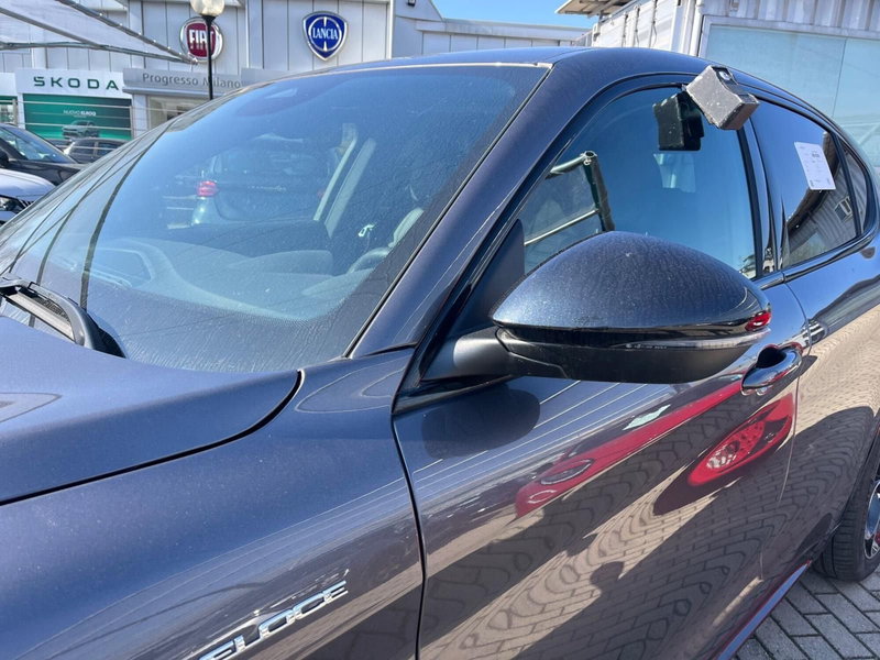 Alfa Romeo Stelvio usata a Milano (4)