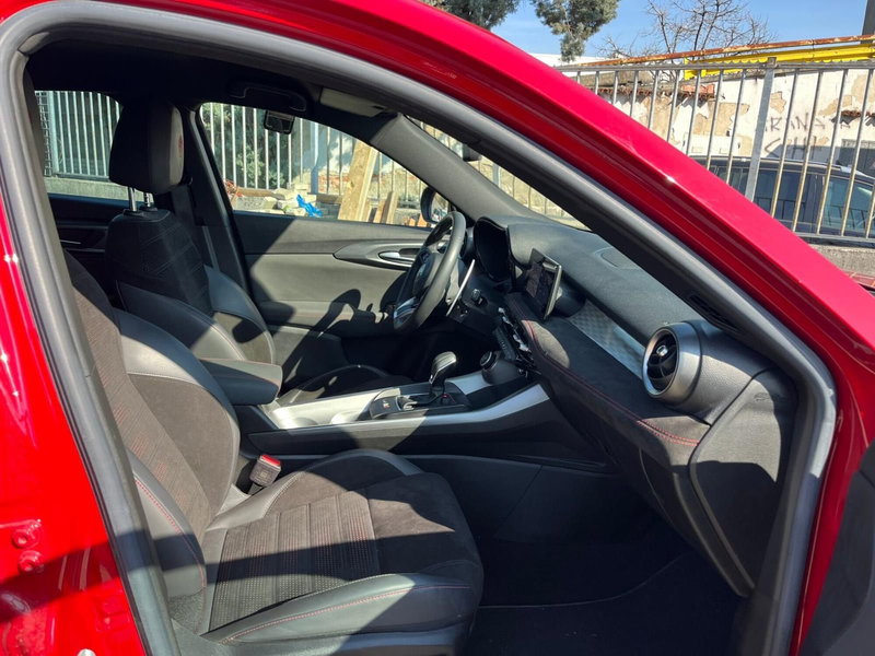Alfa Romeo Tonale usata a Milano (14)