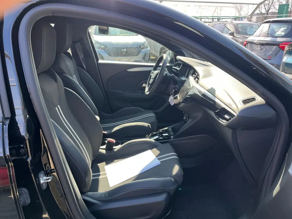 Opel Corsa usata a Milano (14)