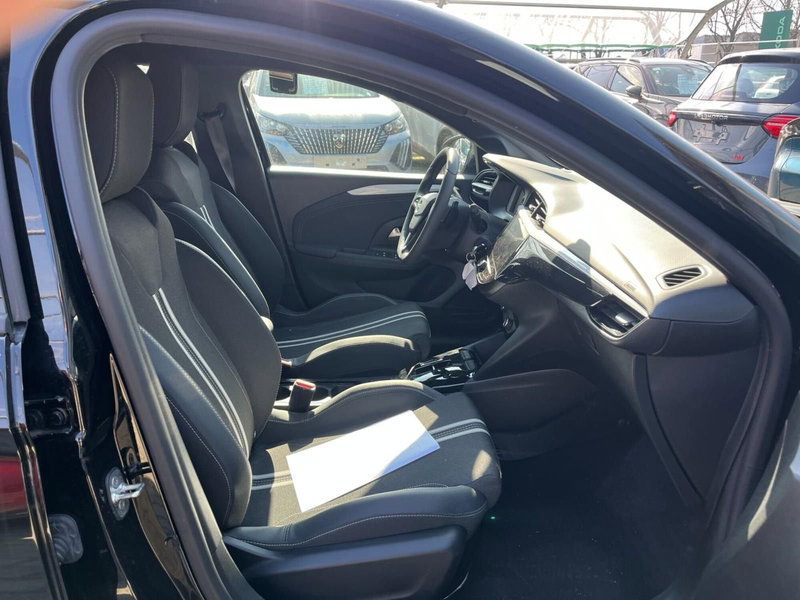 Opel Corsa usata a Milano (14)