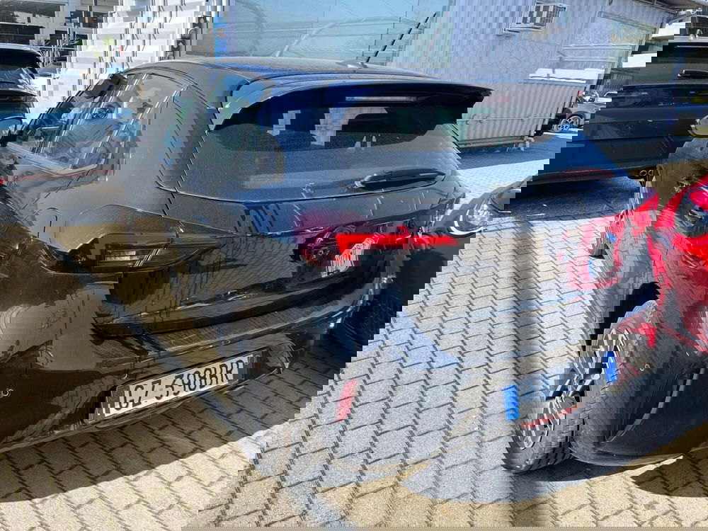 Opel Corsa usata a Milano (9)