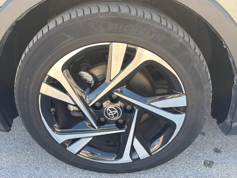 Toyota Toyota C-HR usata a Siracusa (6)