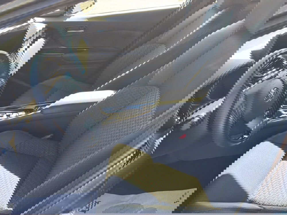 Toyota Toyota C-HR usata a Siracusa (9)