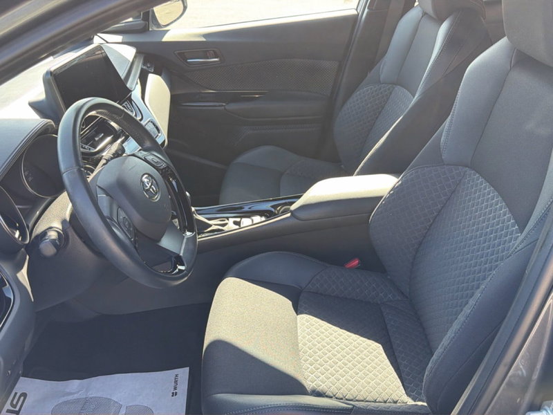 Toyota Toyota C-HR usata a Siracusa (9)