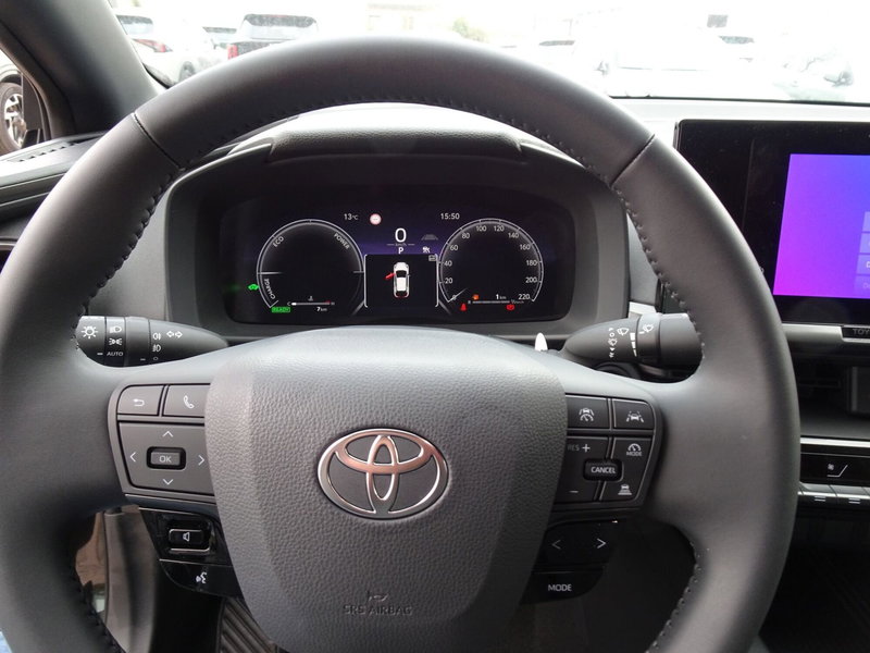 Toyota Toyota C-HR nuova a Treviso (14)