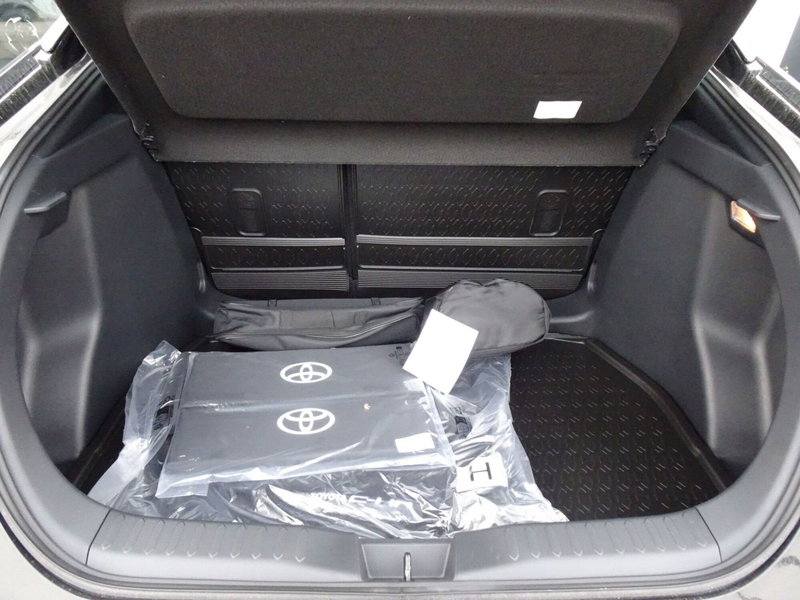 Toyota Toyota C-HR nuova a Treviso (20)