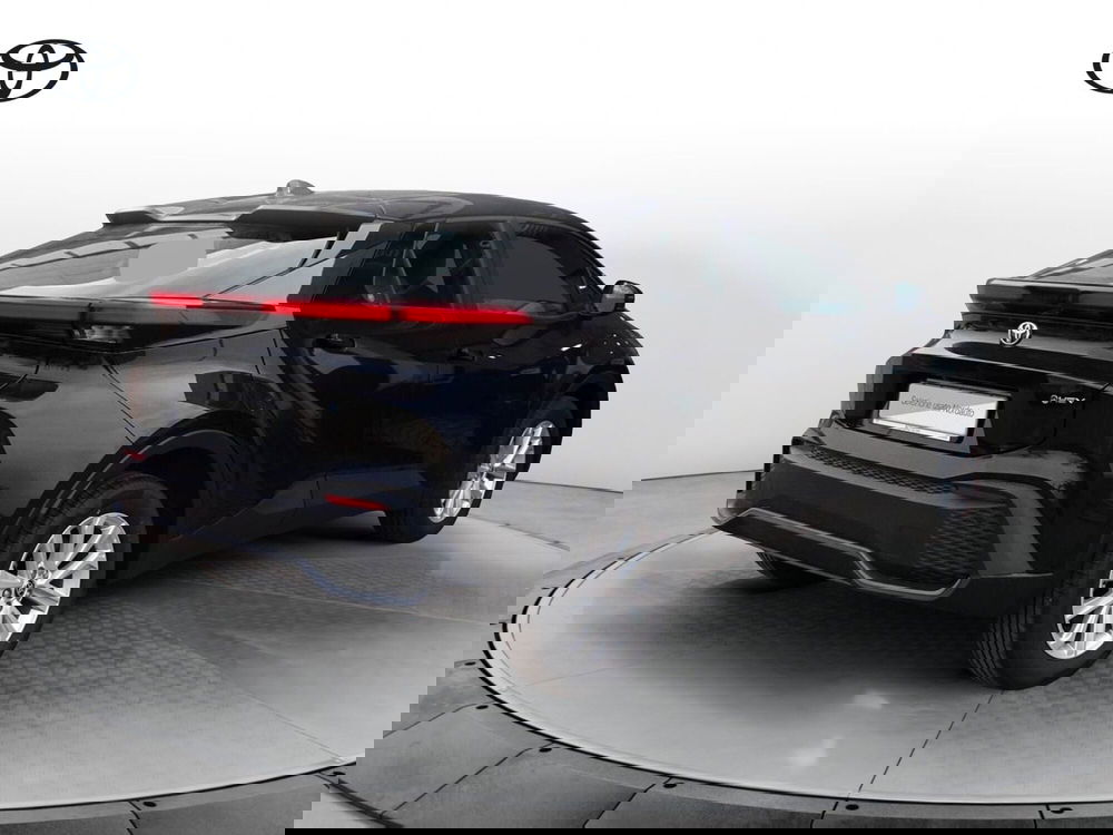 Toyota Toyota C-HR nuova a Treviso (7)