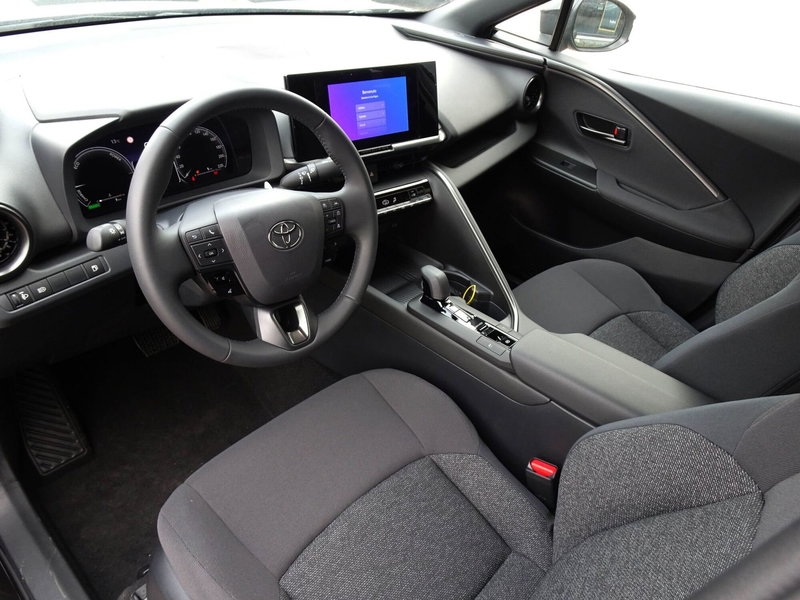 Toyota Toyota C-HR nuova a Treviso (9)