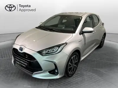 Toyota Yaris 1.5 Hybrid 5 porte Trend del 2022 usata a Milano