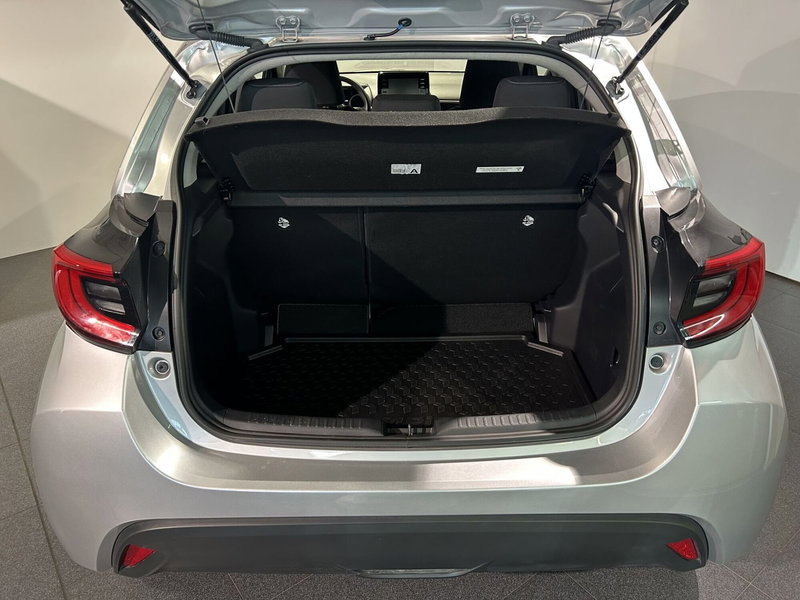 Toyota Yaris usata a Milano (10)