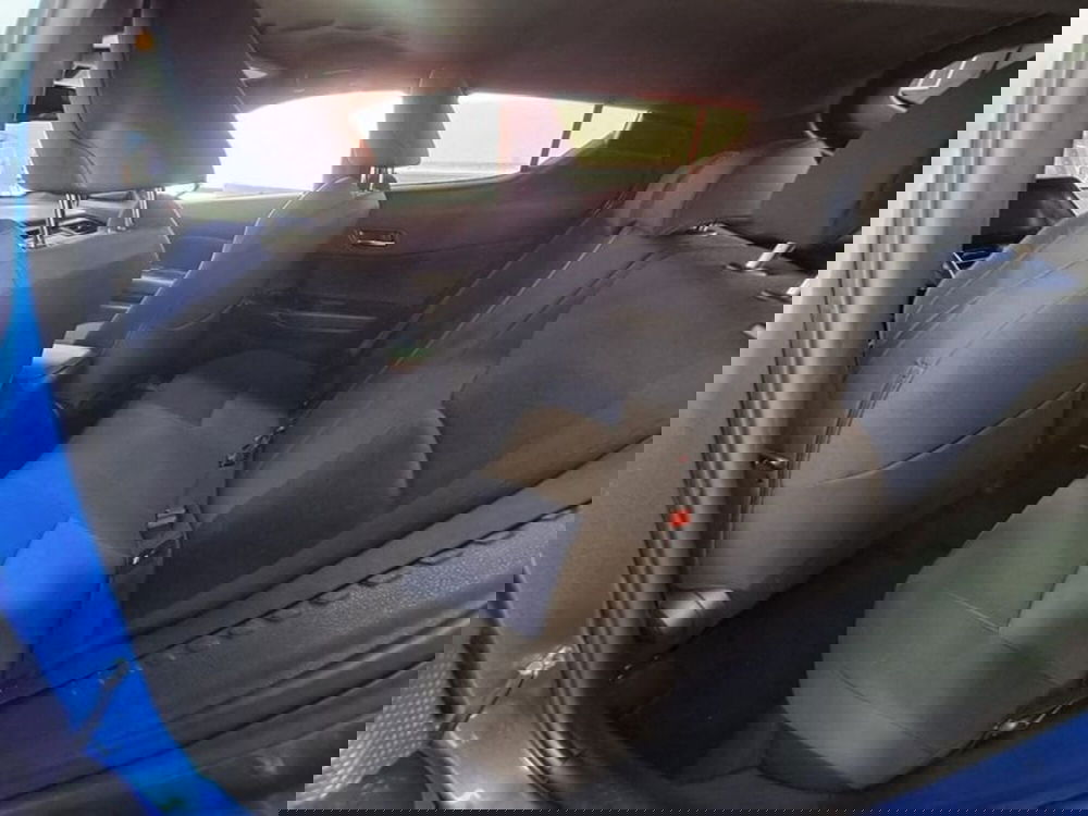 Toyota Toyota C-HR usata a Cagliari (10)