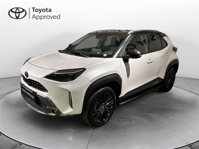 Toyota Yaris Cross 1.5 Hybrid 5p. E-CVT AWD-i Adventure del 2021 usata a Milano