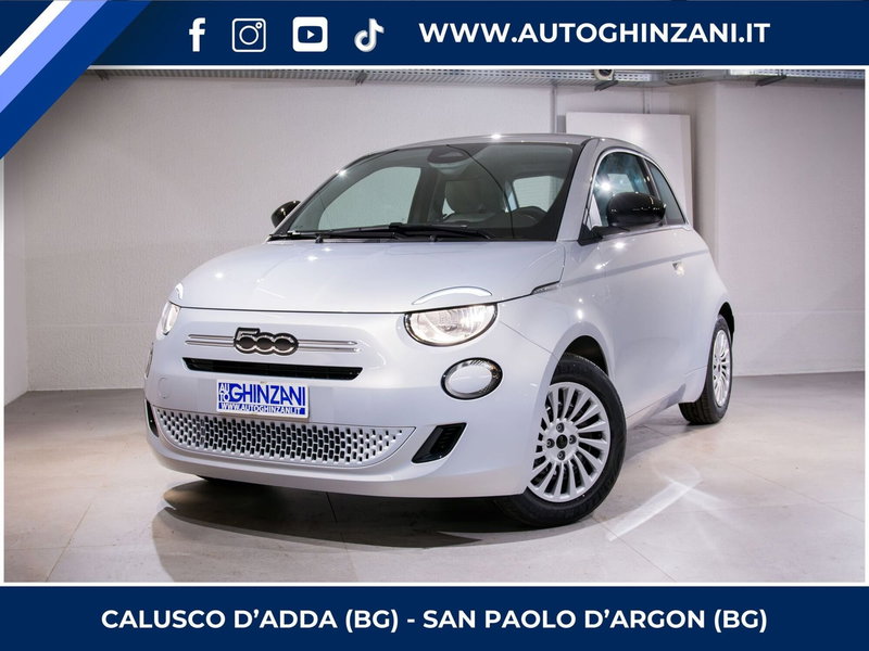 Fiat 500 nuova a Bergamo