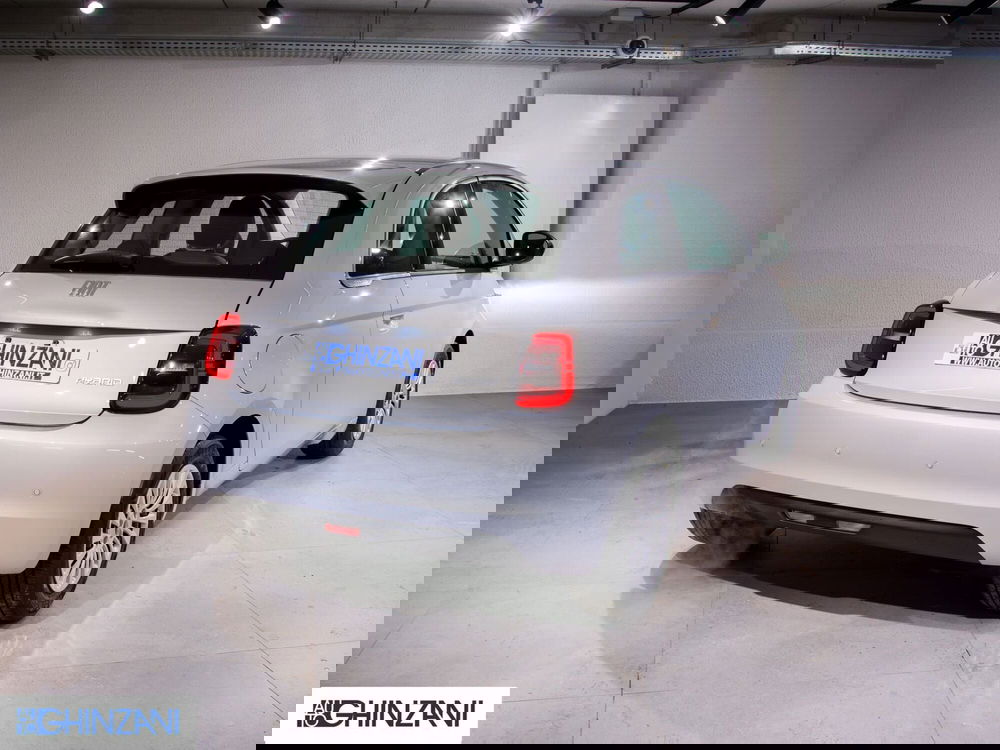 Fiat 500 nuova a Bergamo (8)