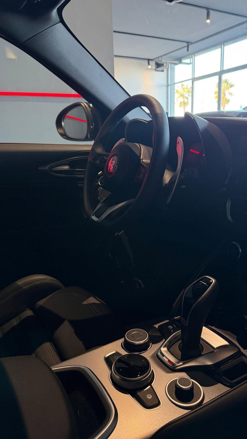 Alfa Romeo Giulia nuova a Chieti (13)