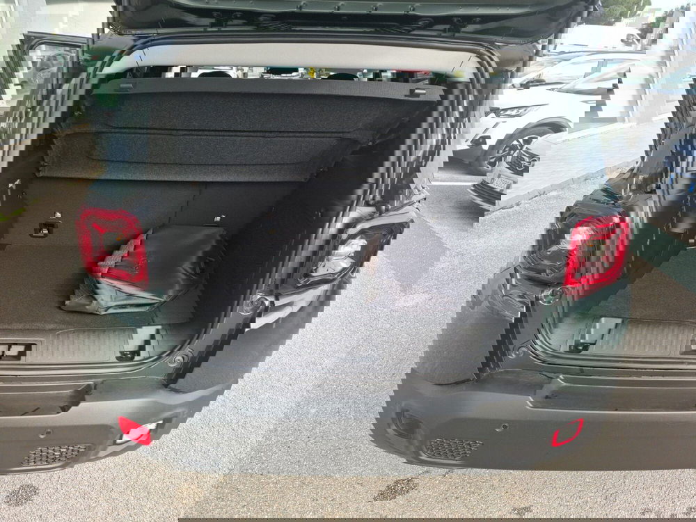 Jeep Renegade nuova a Ancona (14)