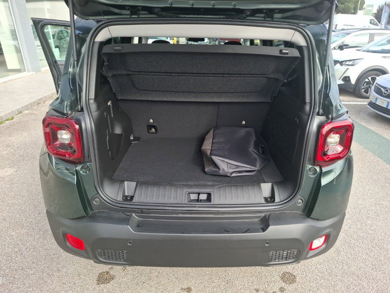 Jeep Renegade nuova a Ancona (14)