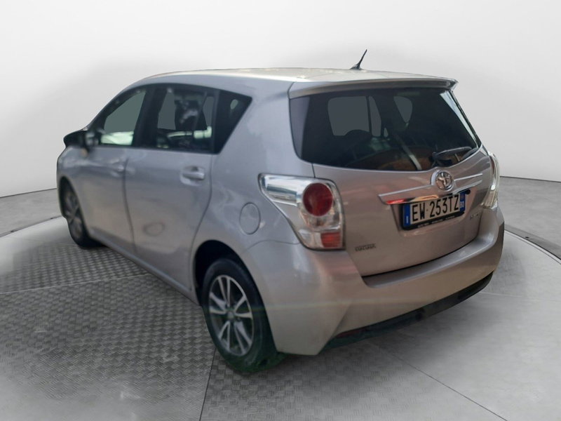 Toyota Verso usata a Bologna (4)