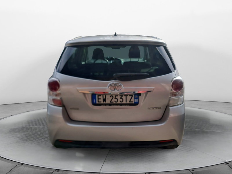 Toyota Verso usata a Bologna (5)