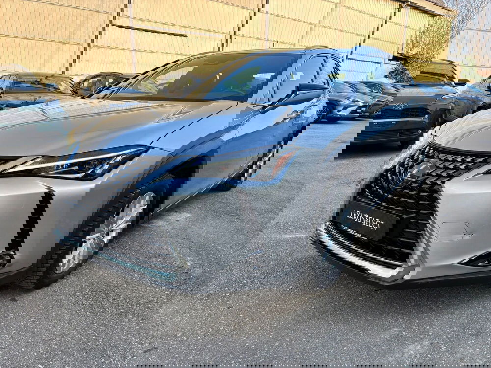 Lexus UX usata a Modena